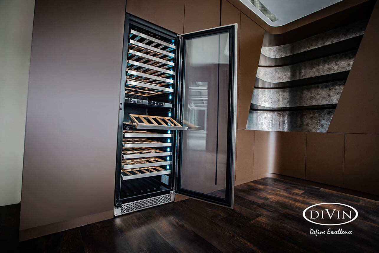 Taichung: Private Home Cupboard Built-in (DV-568DS Dual Zone Wine Fridge)