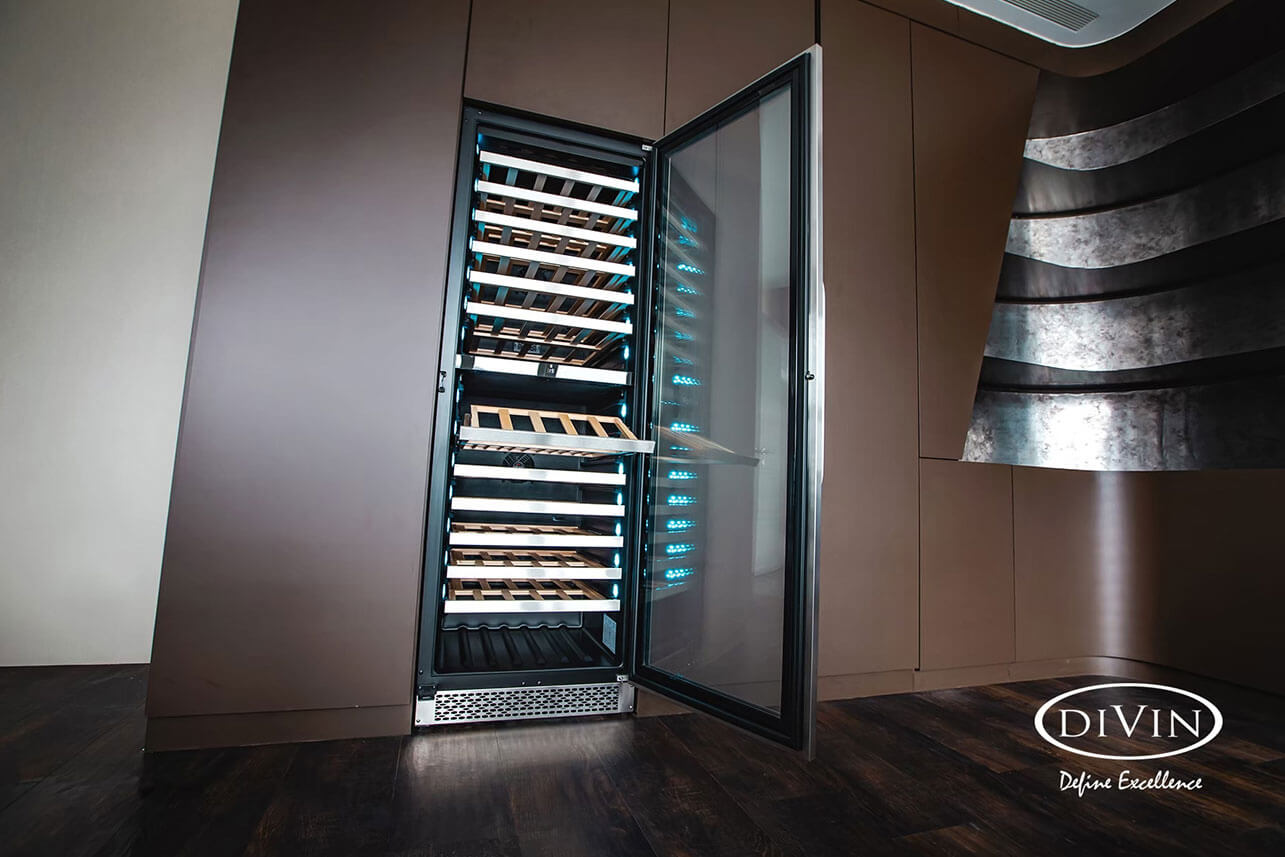 Taichung: Private Home Cupboard Built-in (DV-568DS Dual Zone Wine Fridge)